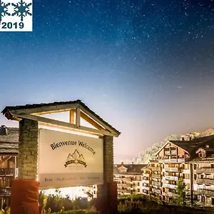 https://appartement-de-standing-arc-1950.hotels-rhonealpes.com